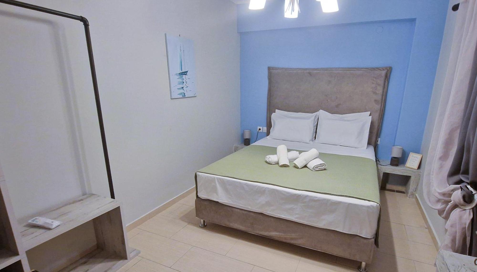 My Afytos Balcony Apartment Bagian luar foto