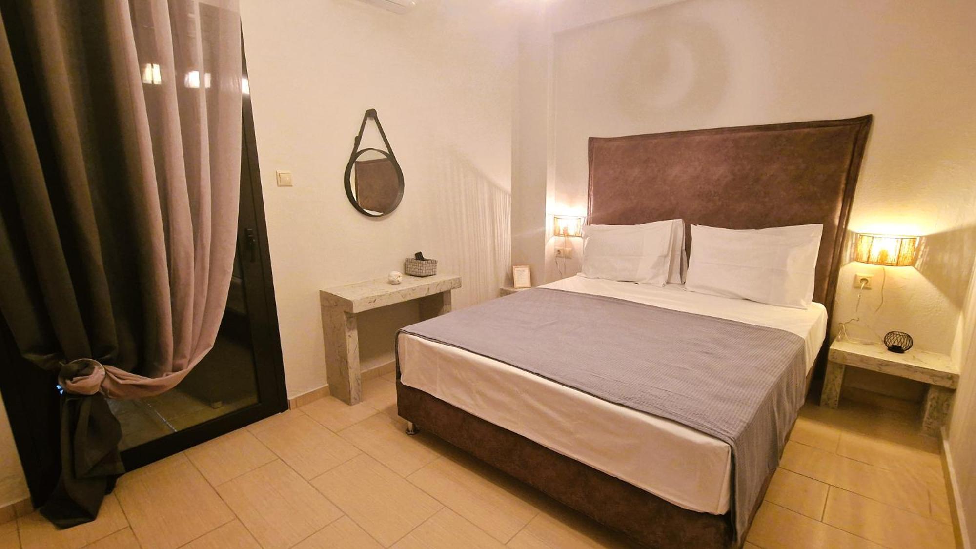 My Afytos Balcony Apartment Ruang foto