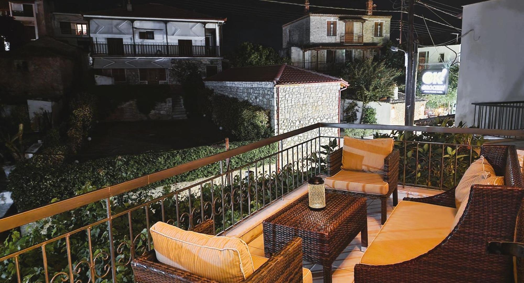 My Afytos Balcony Apartment Ruang foto
