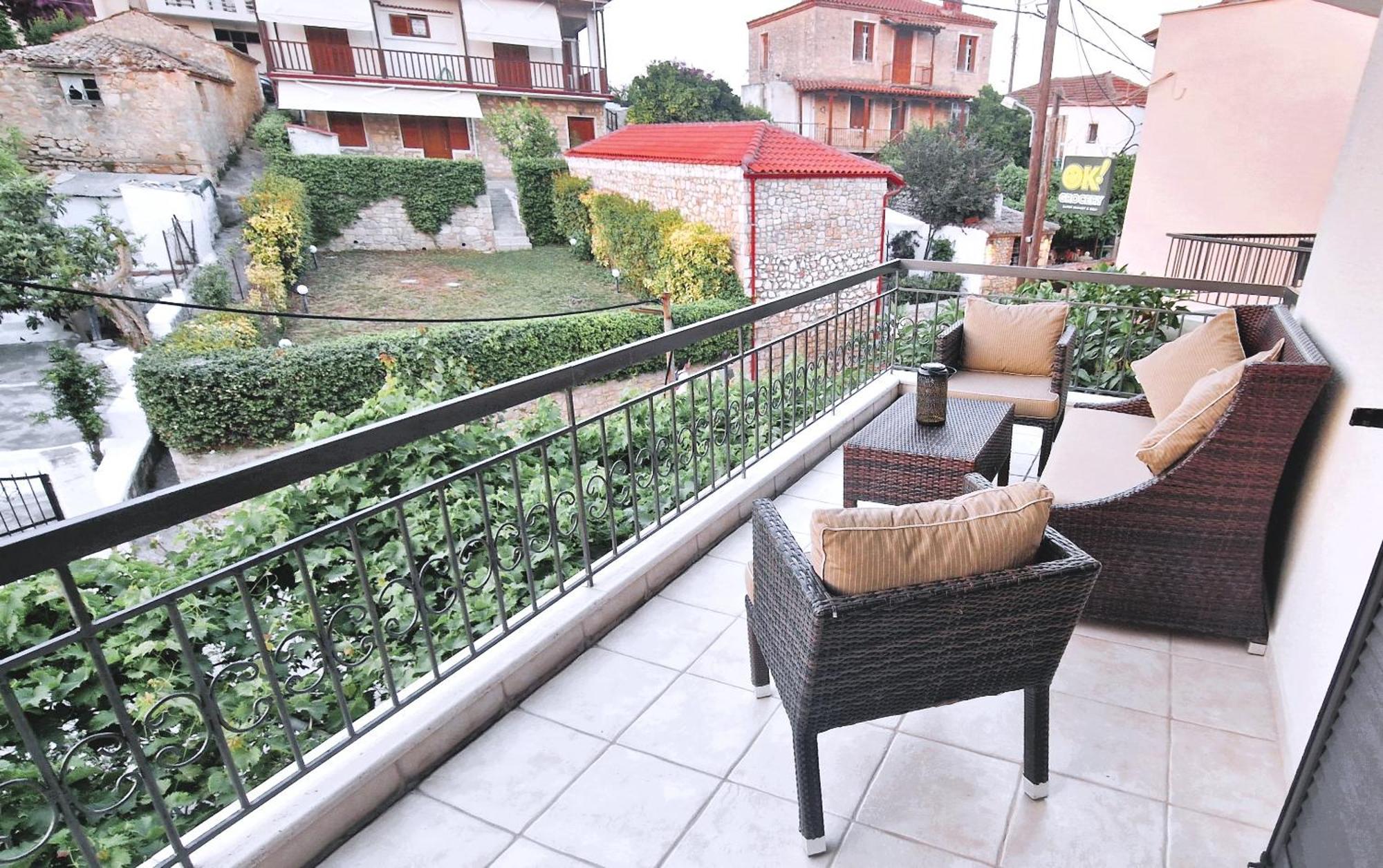 My Afytos Balcony Apartment Bagian luar foto