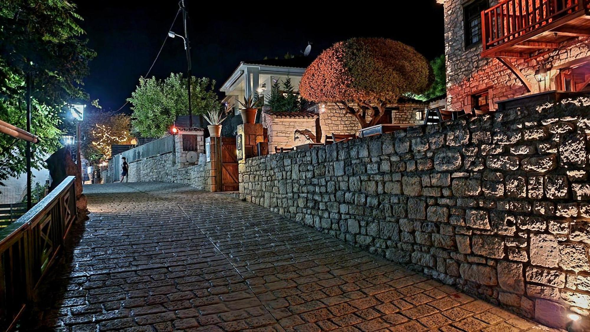 My Afytos Balcony Apartment Bagian luar foto